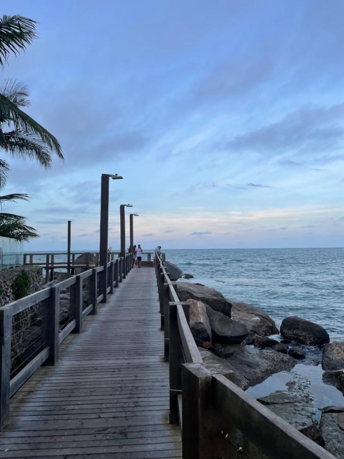 Apto Em Condominio No Centro De Bombinhas, Proximo Da Praia Ngoại thất bức ảnh