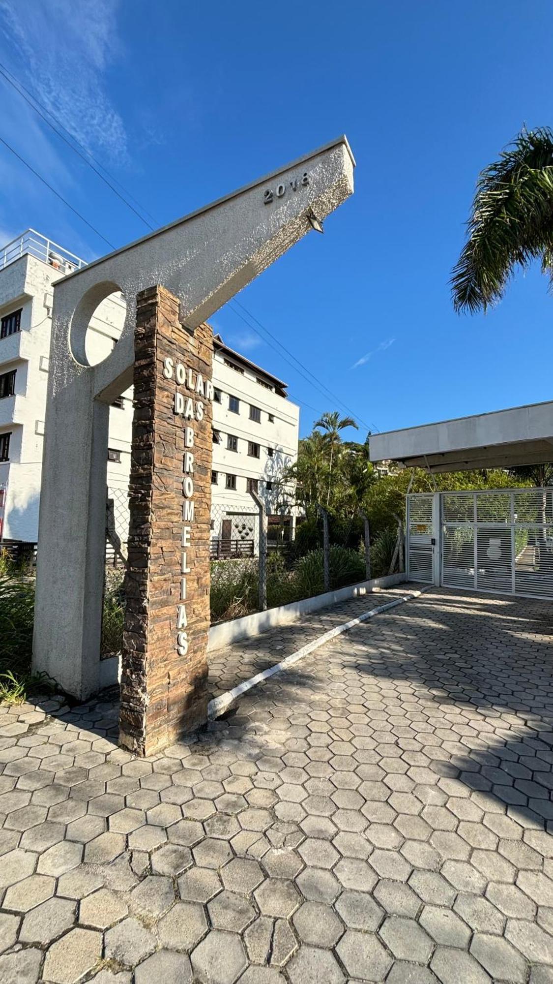 Apto Em Condominio No Centro De Bombinhas, Proximo Da Praia Ngoại thất bức ảnh