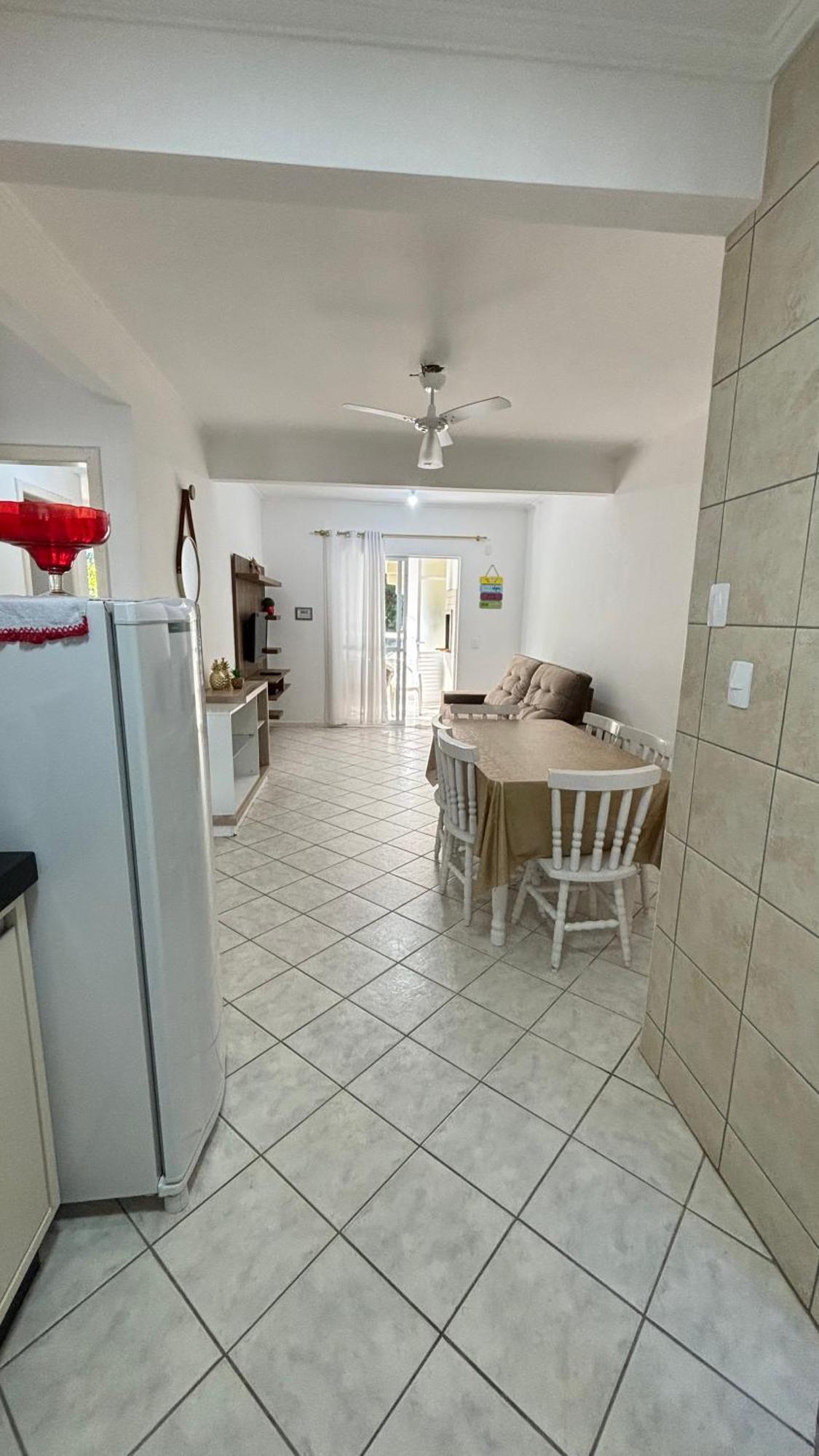 Apto Em Condominio No Centro De Bombinhas, Proximo Da Praia Ngoại thất bức ảnh